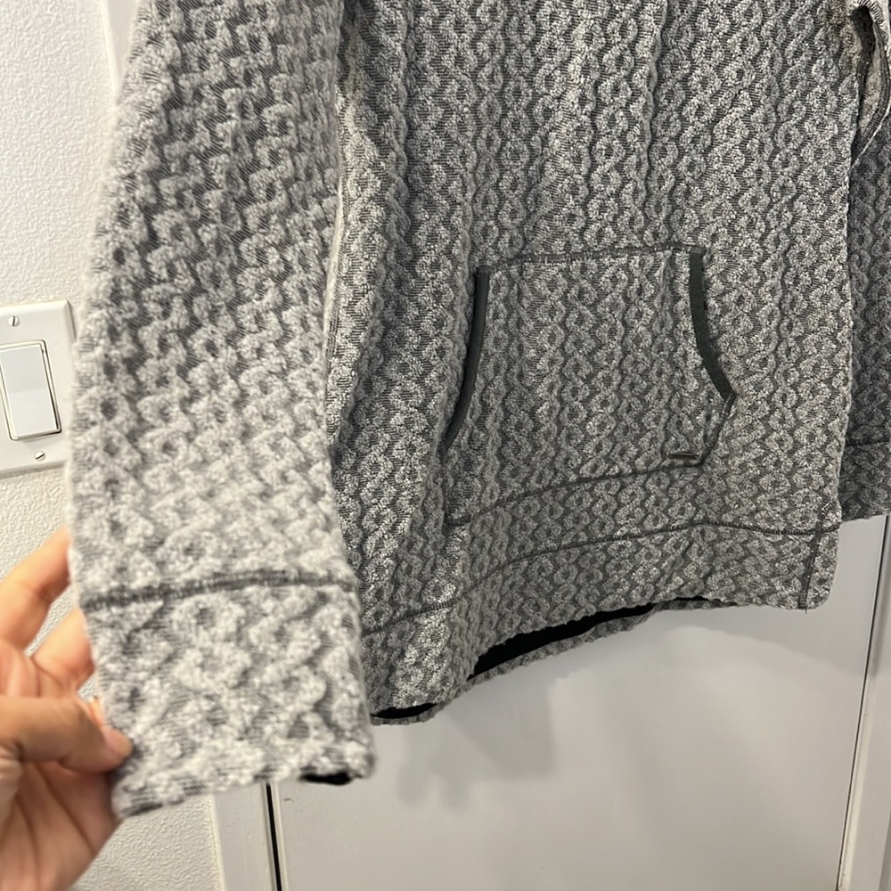 Prana pullover - Picture 4 of 10